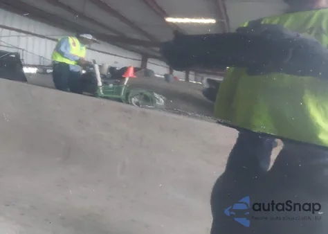 2018 Mercedes-Benz Metris z USA, uszkodzony, nr VIN WD4PG2EE0J3342824